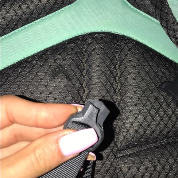 The North Face Borealis Backpack - Picture 5 of 6